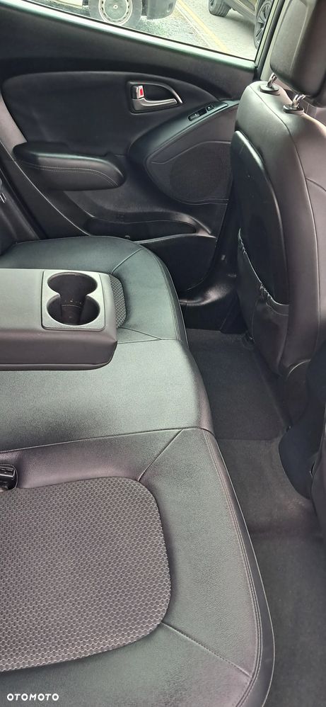 Hyundai ix35 2.0 4WD Style - 17