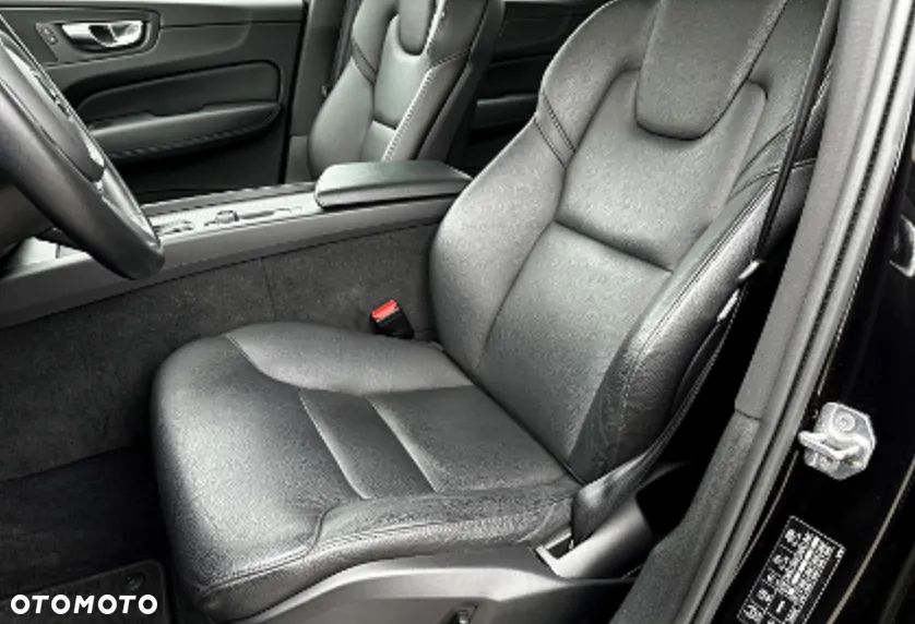 Volvo XC 60 D4 SCR Momentum - 7