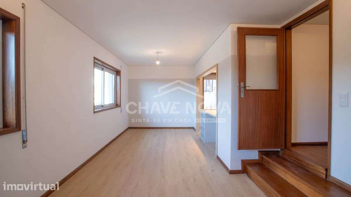 T3 totalmente renovado com terraço e garagem - CO - Grande imagem: 5/11
