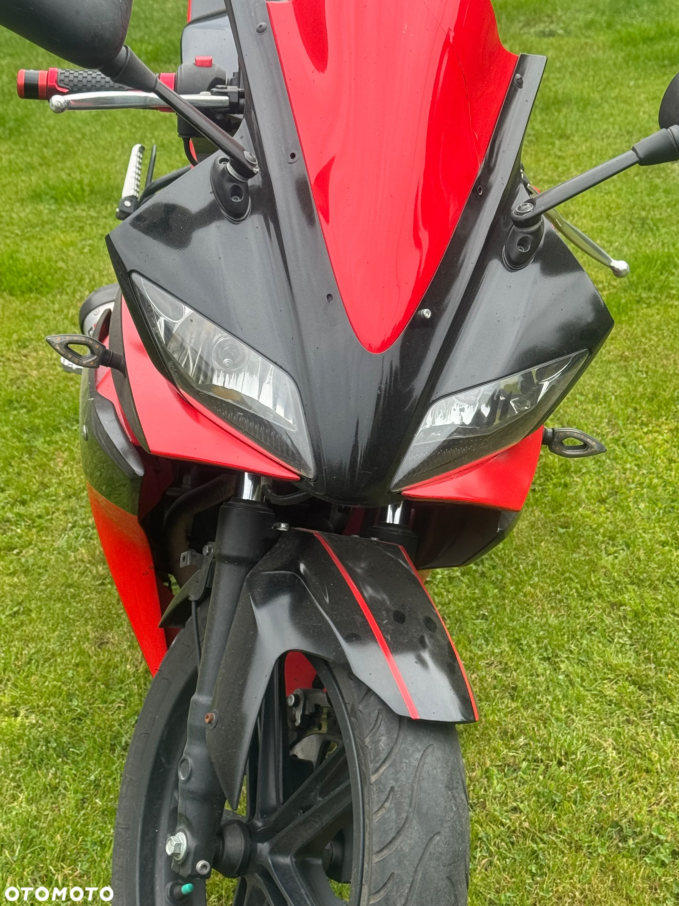 Yamaha YZF - 3