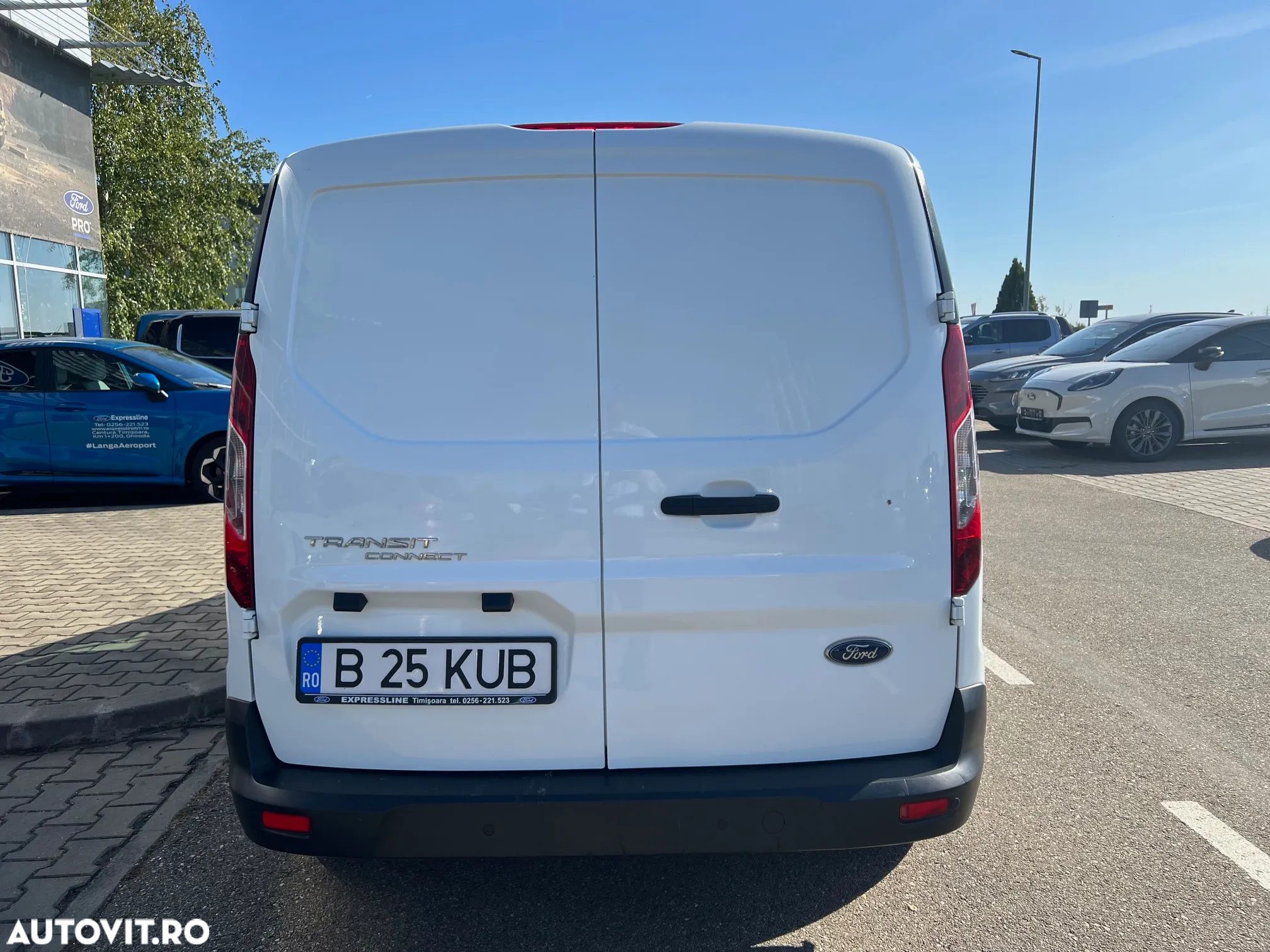Ford Connect Van - 5
