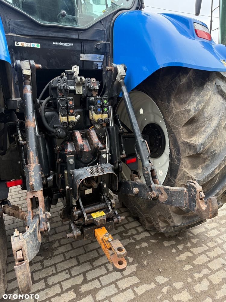 New Holland T7030 - 10