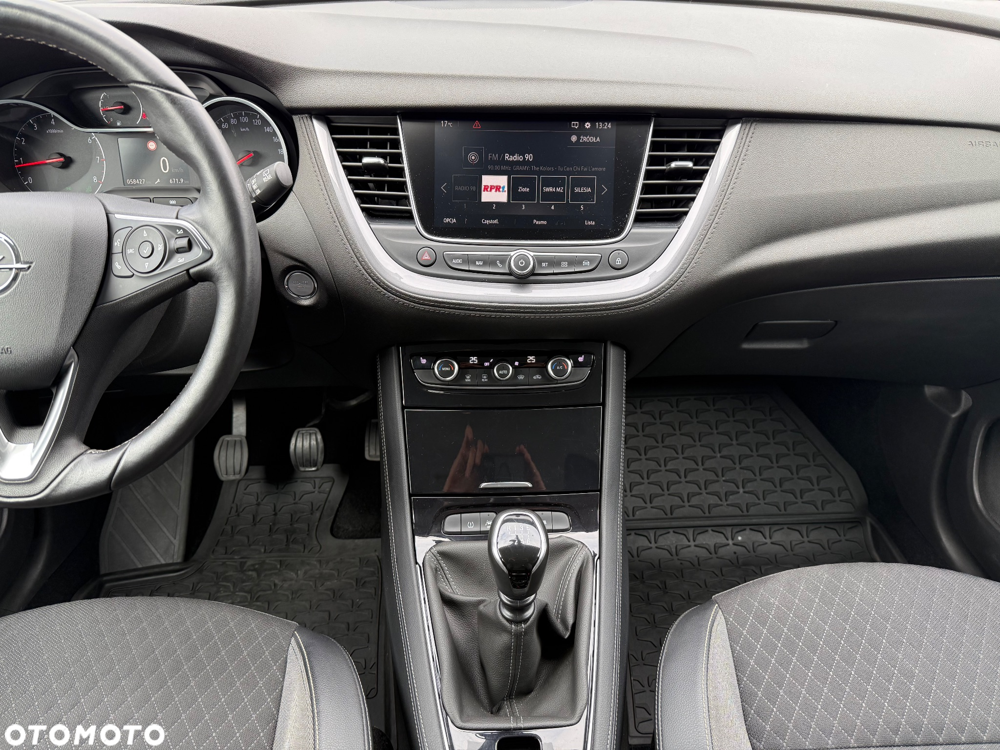 Opel Grandland X 1.2 T Enjoy S&S - 25