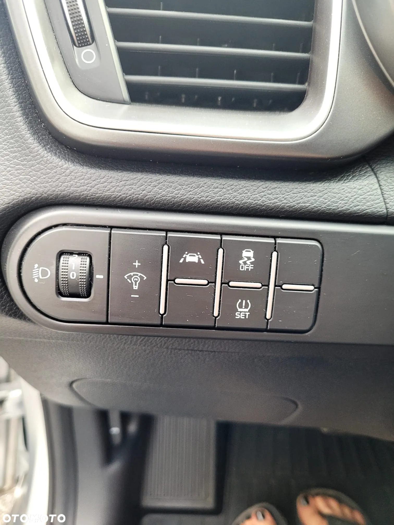 Kia Ceed 1.6 CRDi SCR L Business Line DCT - 17