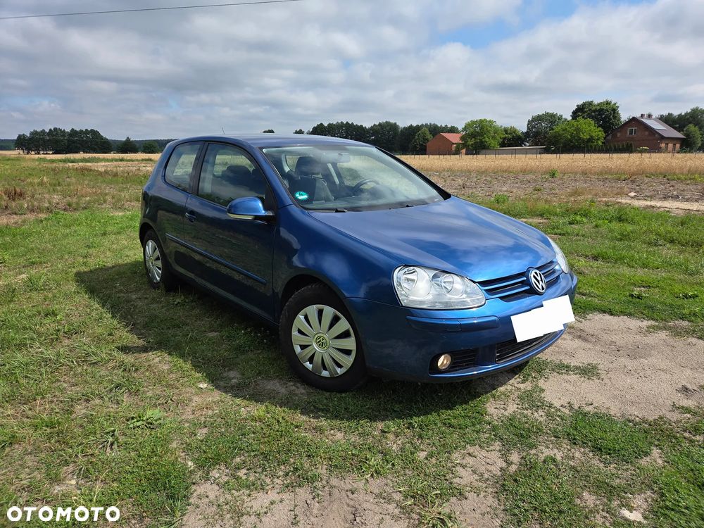 Volkswagen Golf 1.6 Tour Edition - 1