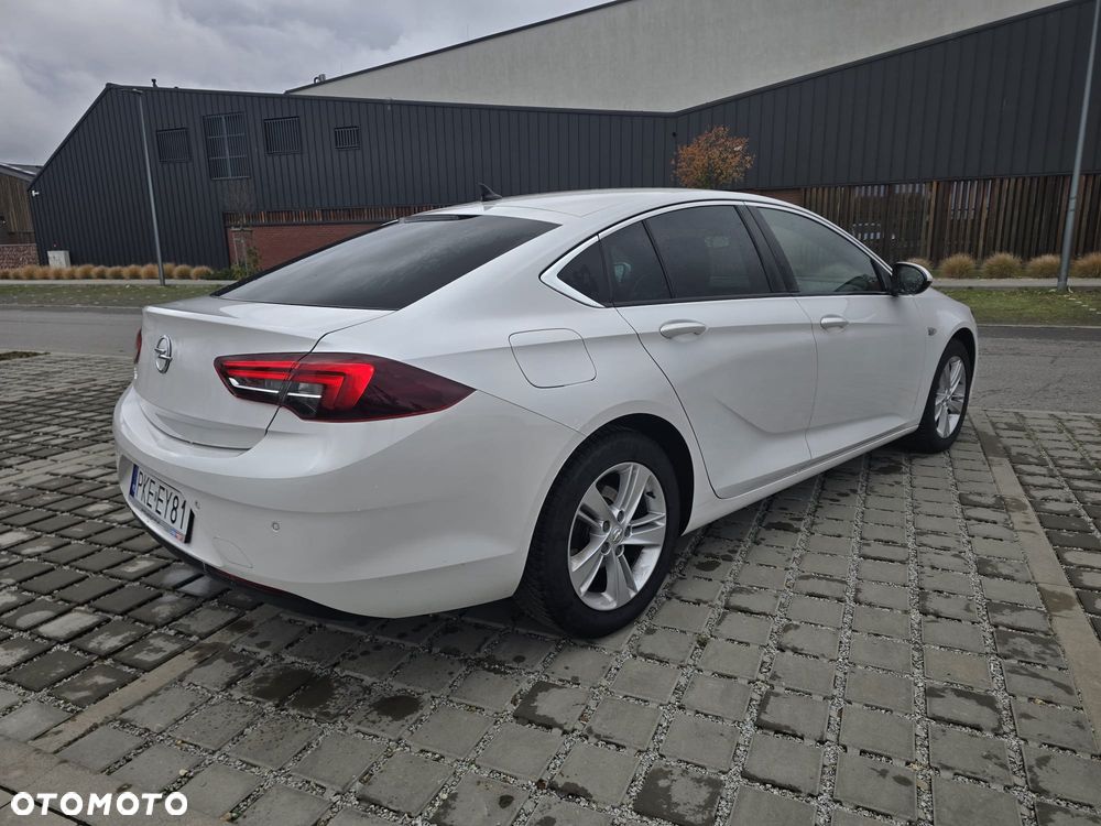 Opel Insignia 2019 photo 2