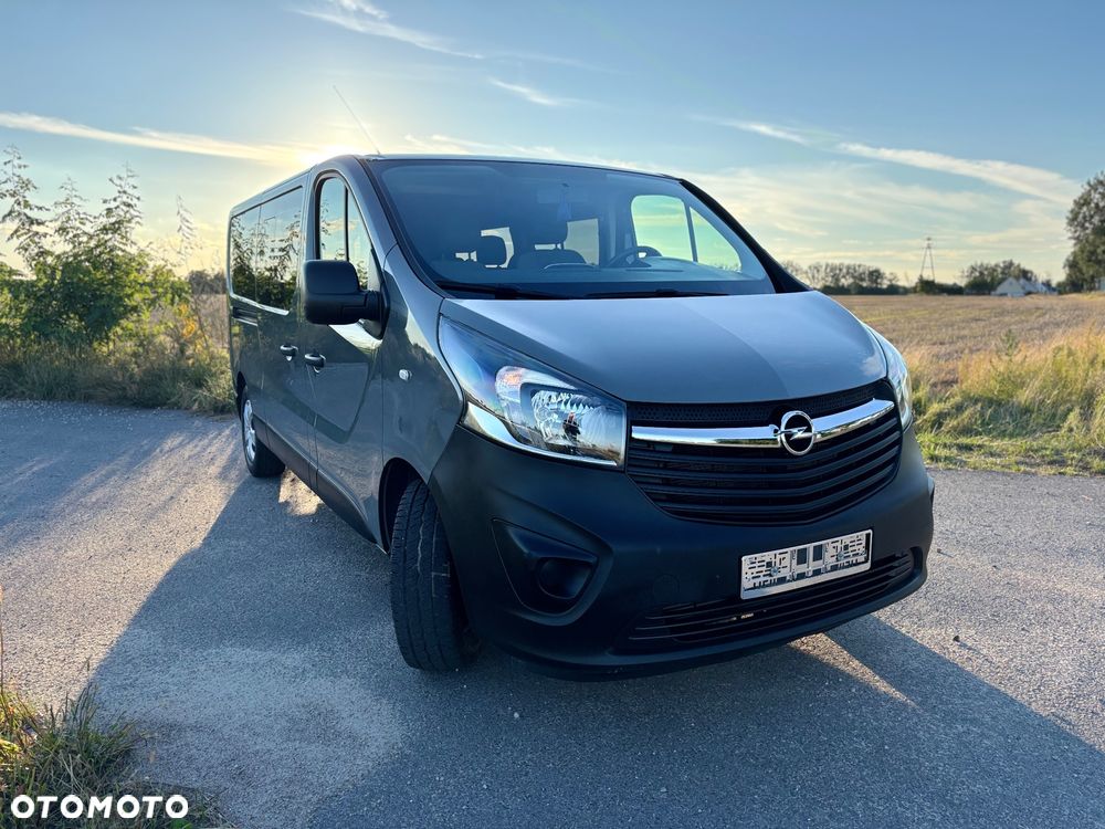 Opel Vivaro - 16