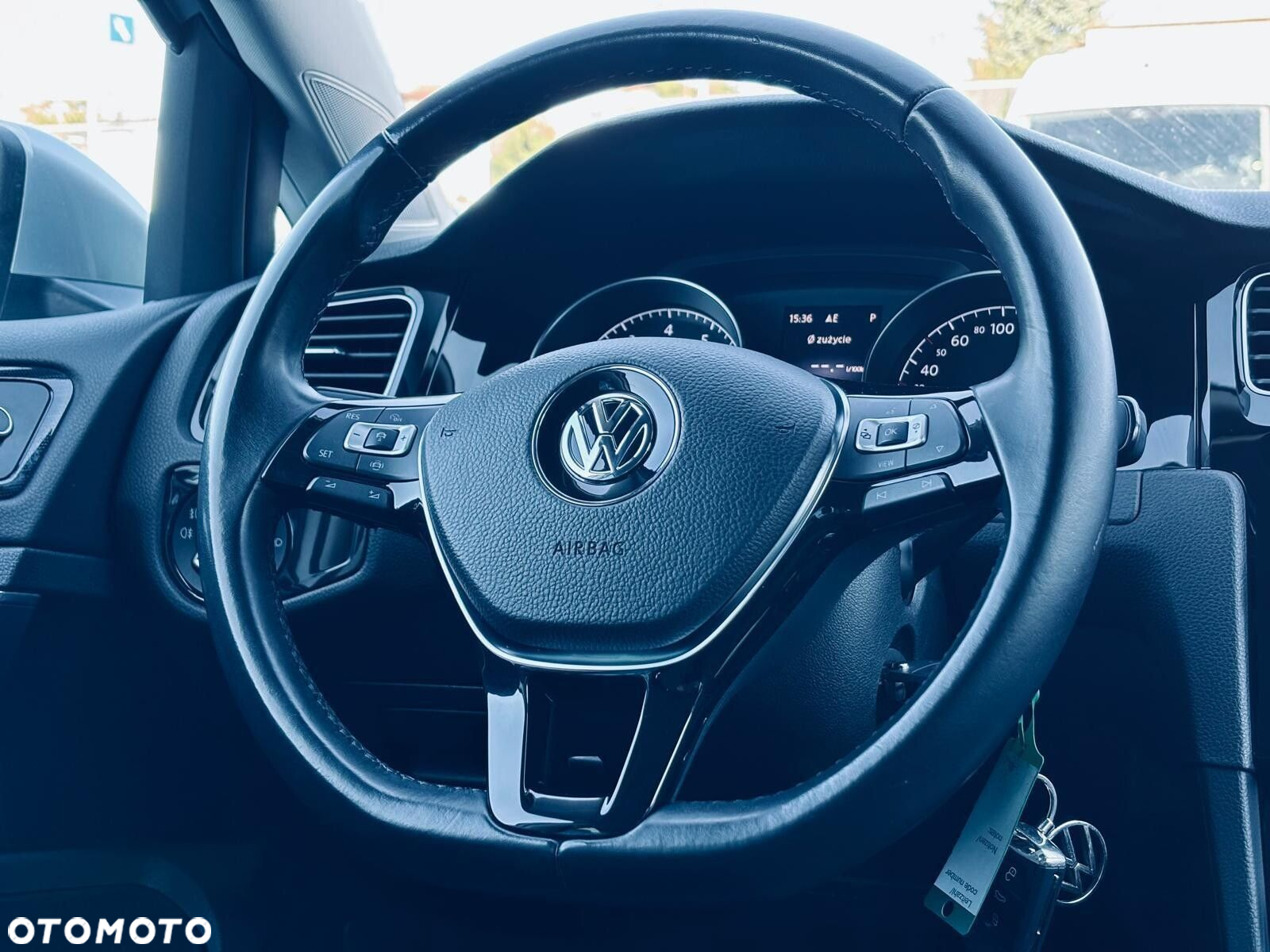 Volkswagen Golf VII 1.5 TSI BMT Evo Highline DSG - 22