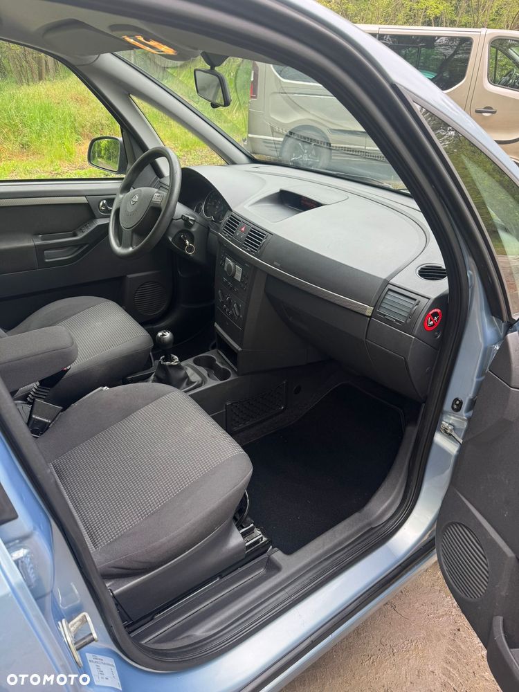Opel Meriva 1.6 16V Catch me - 12