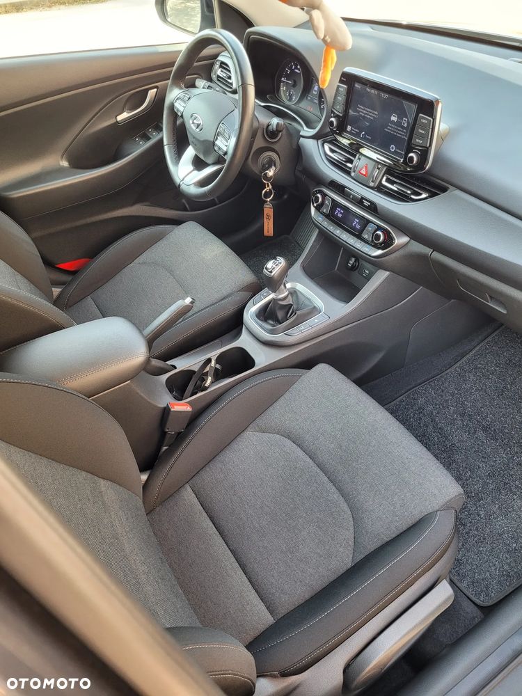 Hyundai i30 - 22