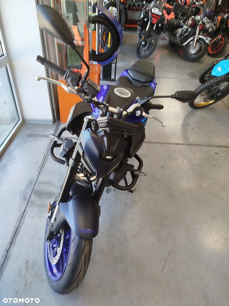 Yamaha MT - 2