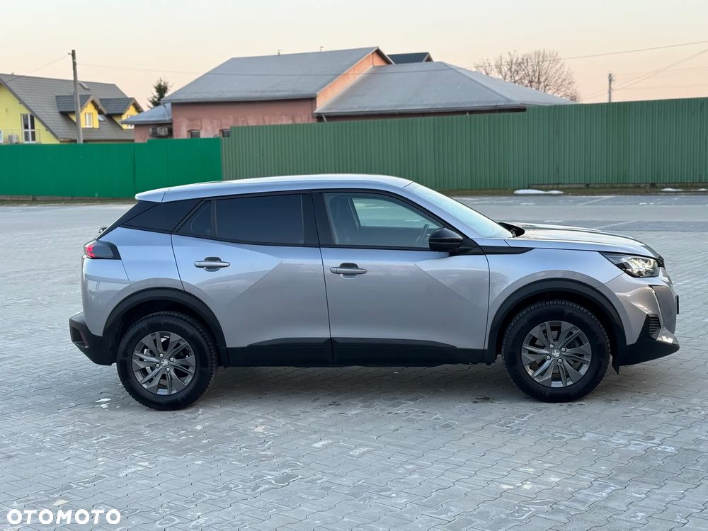 Peugeot 2008 PureTech 130 EAT8 Active - 5