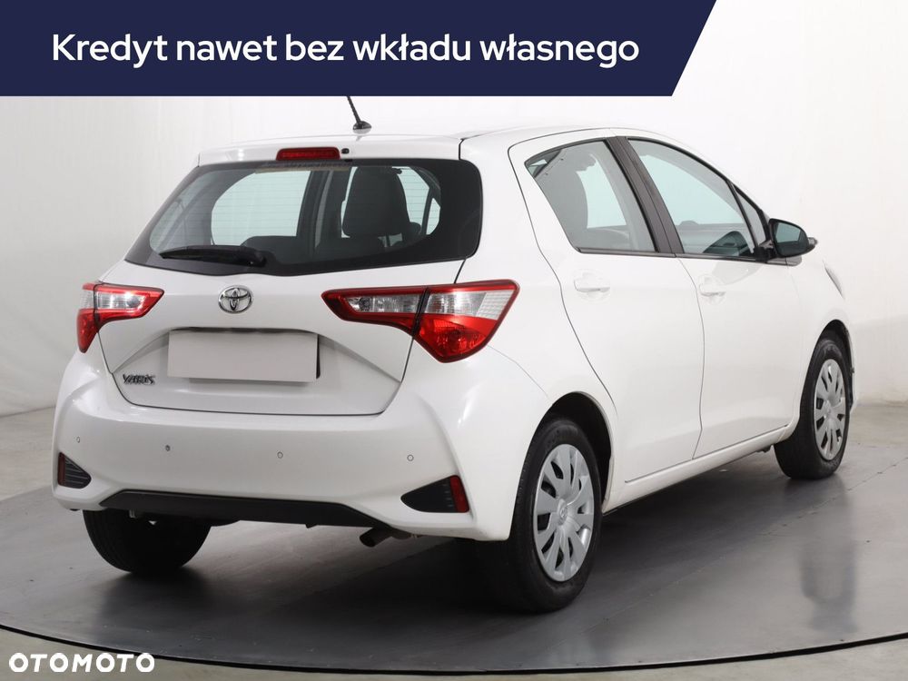 Toyota Yaris - 7