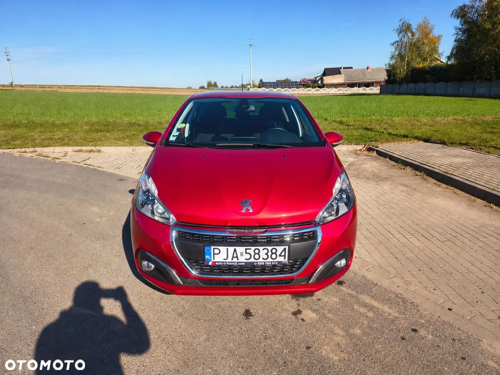 Peugeot 208 - 3