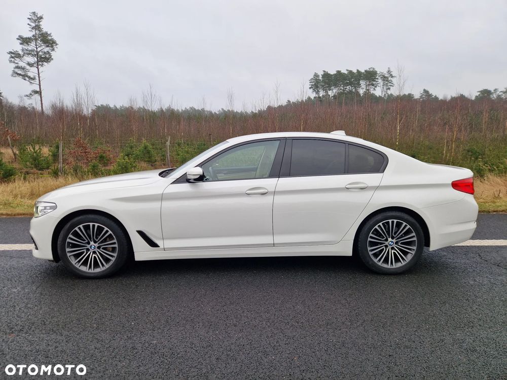 BMW Seria 5 530d xDrive Sport Line sport - 1