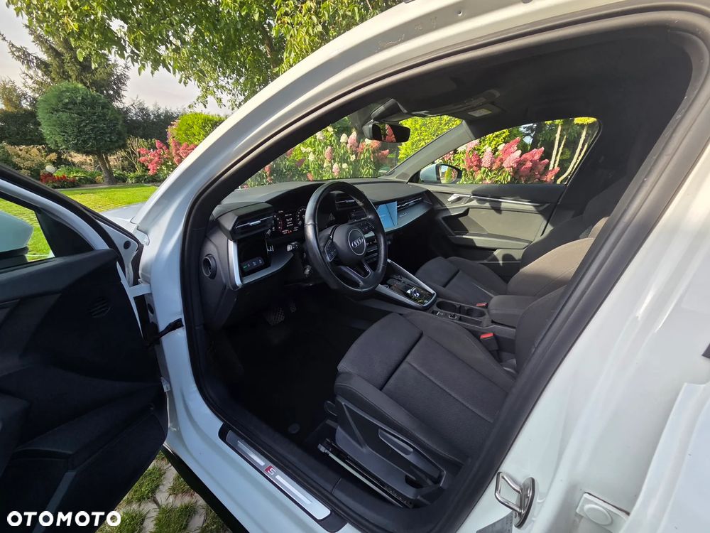 Audi A3 Sportback - 16