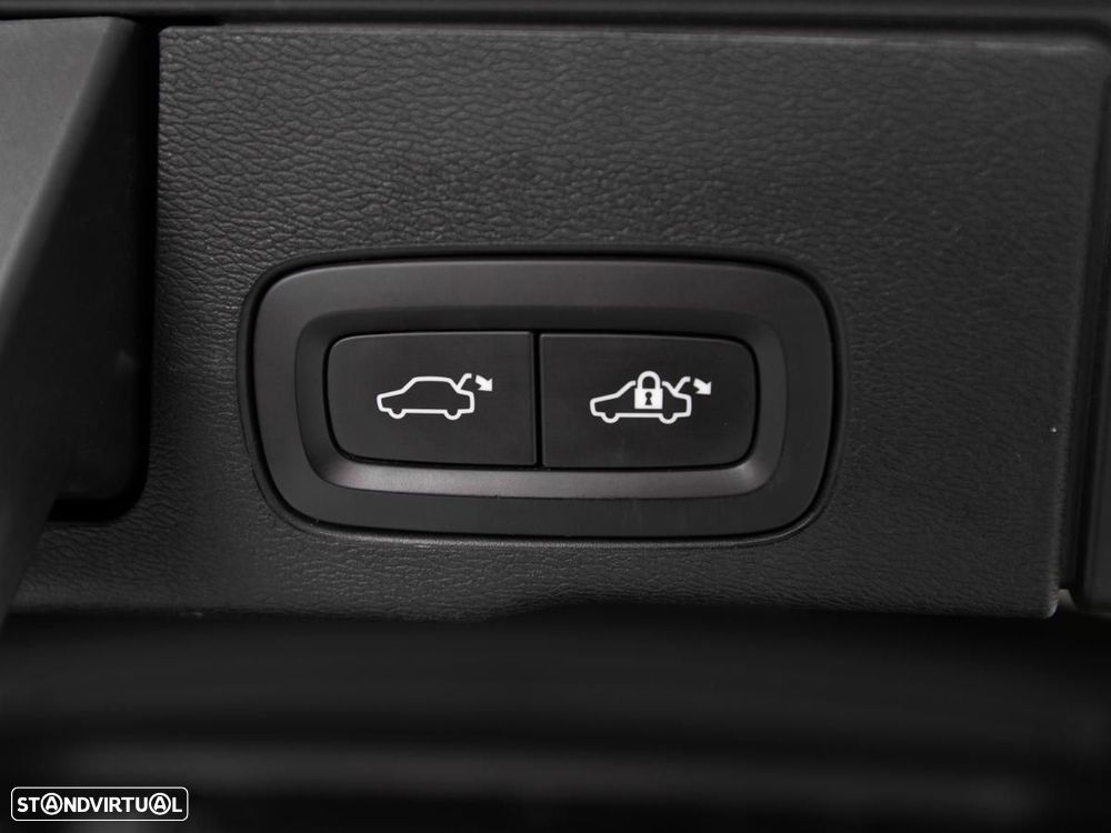 Volvo XC 60 2.0 T8 PHEV Inscription Expression AWD - 15