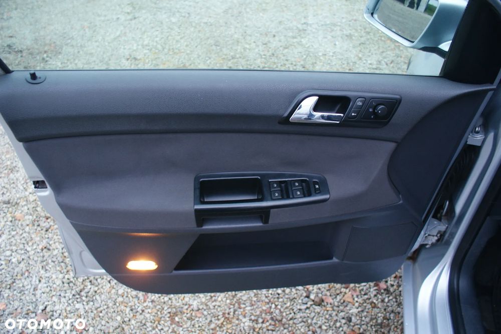 Volkswagen Polo 1.2 12V Comfortline - 12