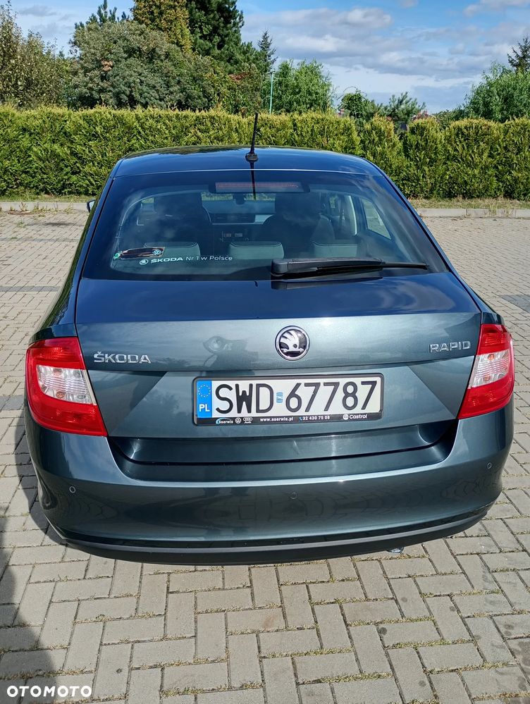 Skoda RAPID 1.2 TSI Ambition - 6