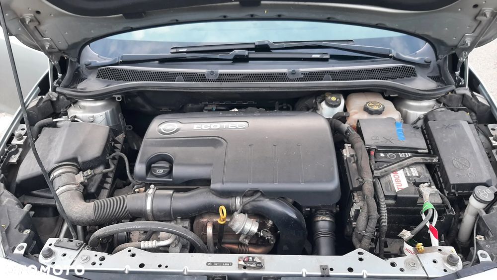 Opel Astra - 16