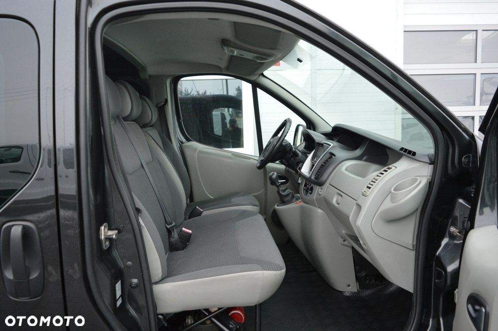 Opel Vivaro - 26