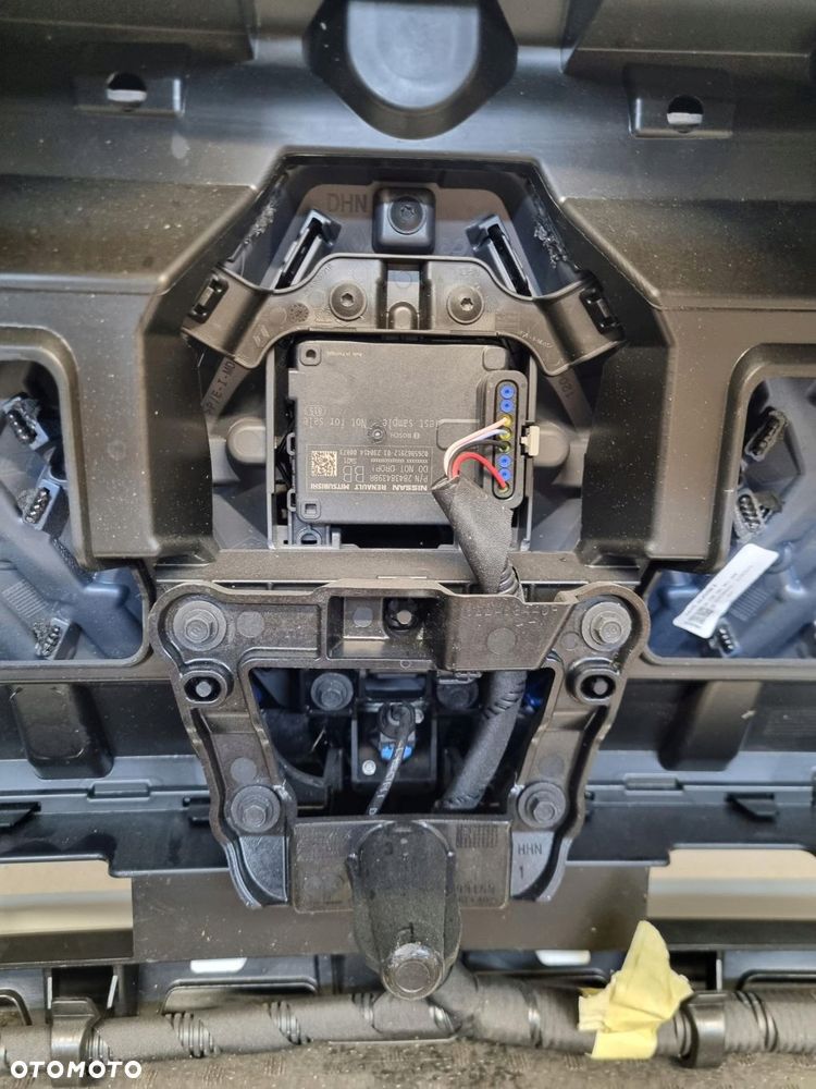 renault rafale 24- zderzak przód przedni grill - 16