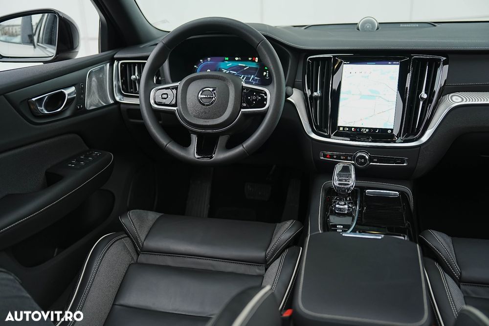 Volvo S60 T8 Recharge AWD Polestar Engineered - 10