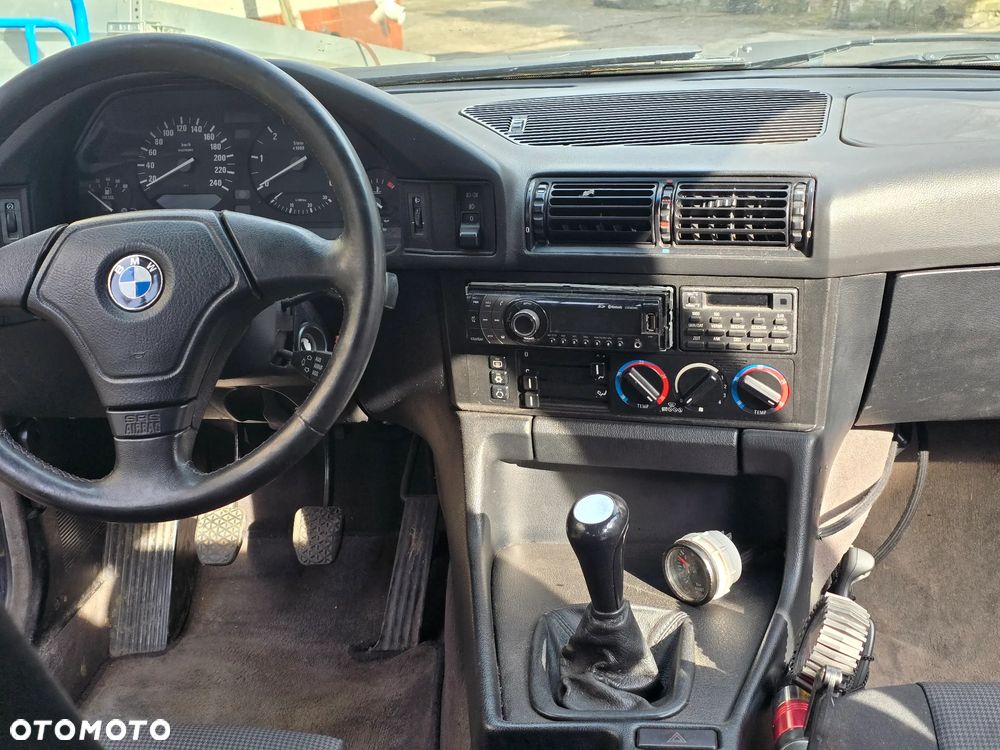 BMW Seria 5 - 12