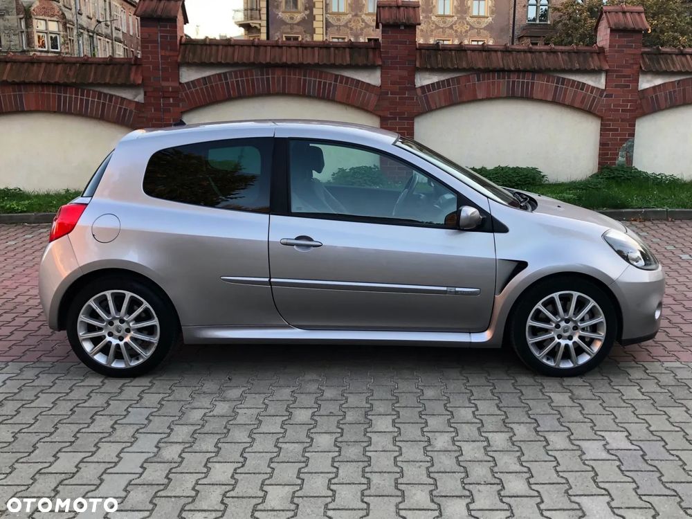 Renault Clio 2.0 16V Sport - 5