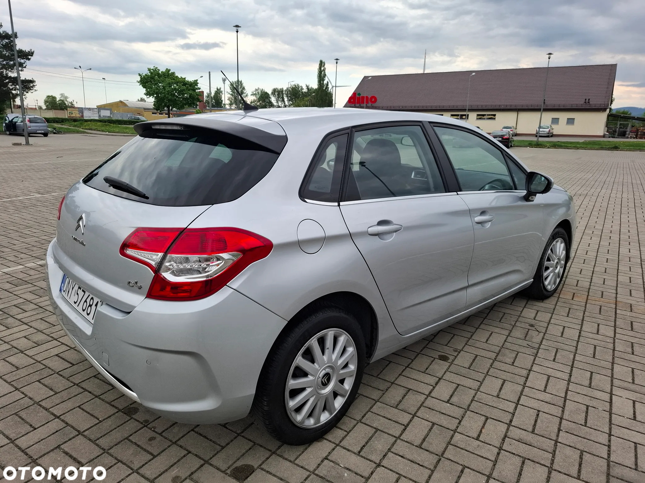 Citroën C4 1.4 VTi Seduction - 9
