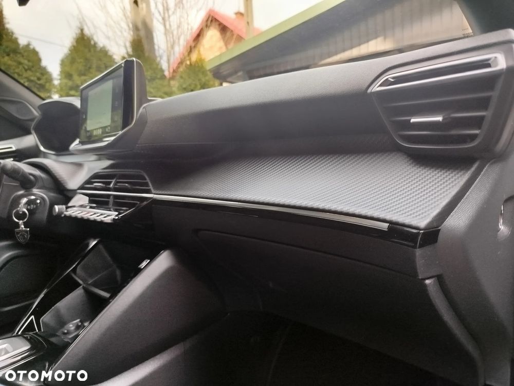 Peugeot 2008 136 Active - 13