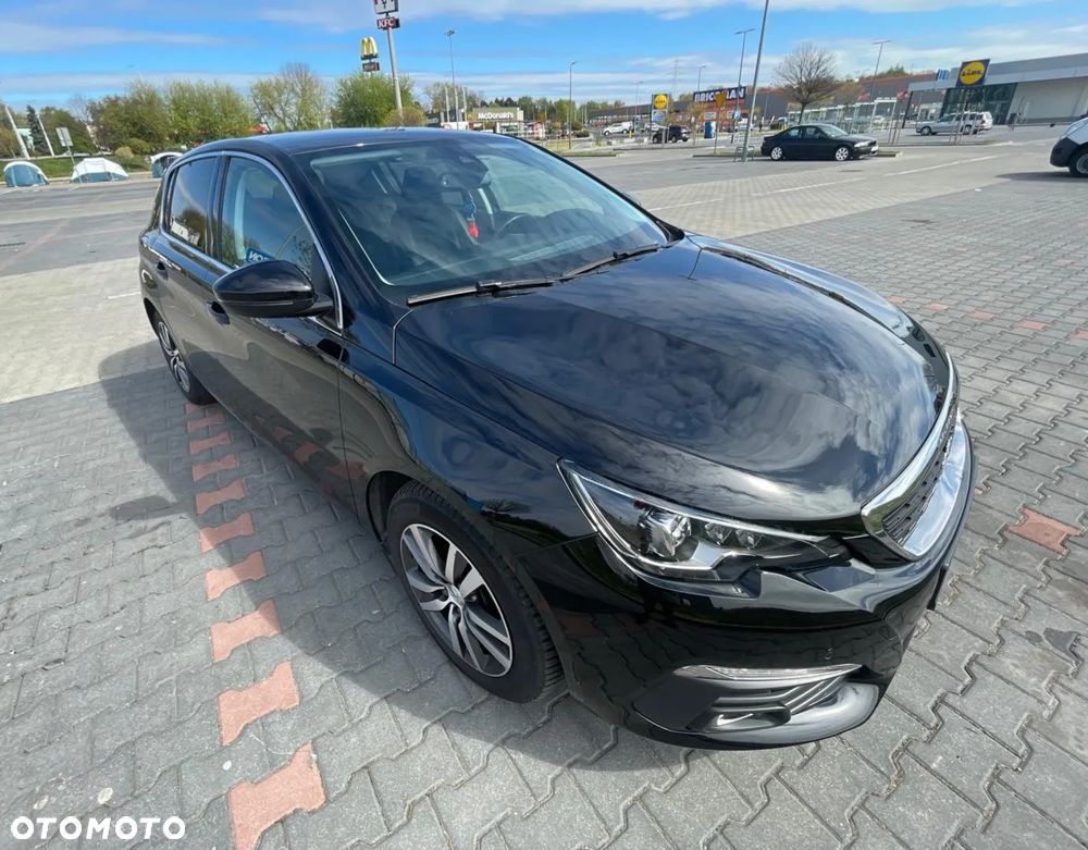 Peugeot 308 1.5 BlueHDi Allure S&S EAT8 - 4