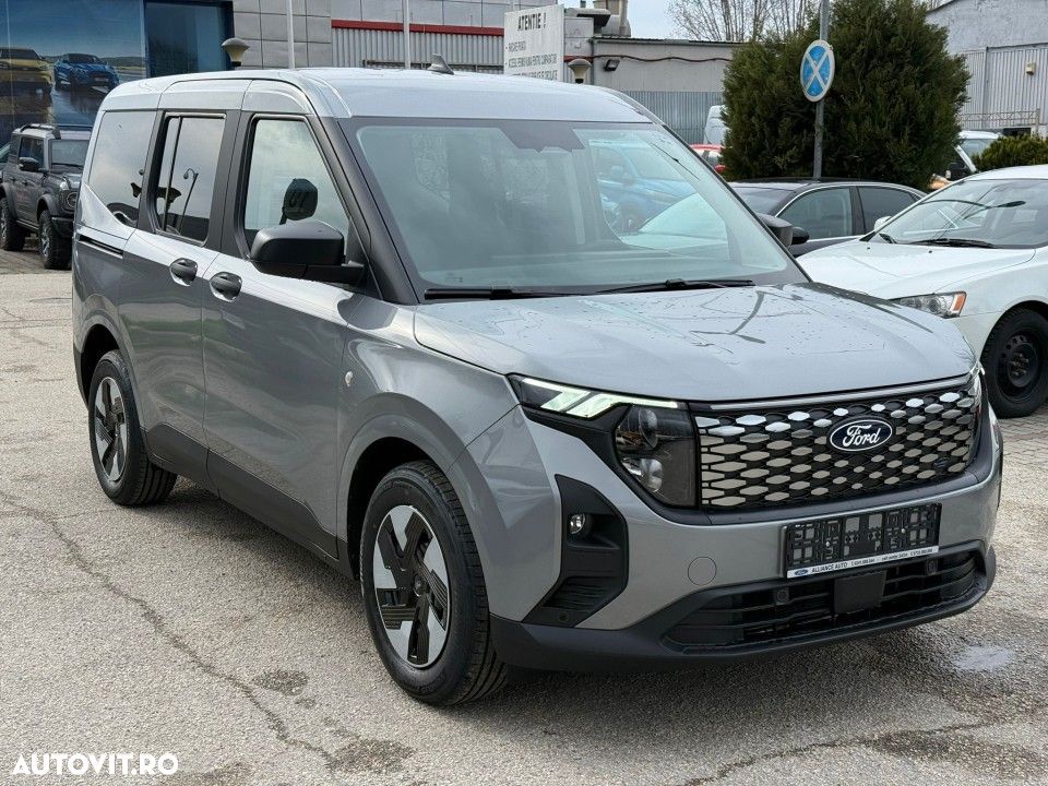 Ford Tourneo Courier - 6