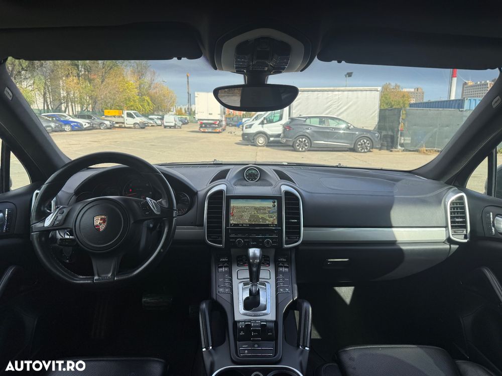 Porsche Cayenne 3.0TD TipTronic - 10