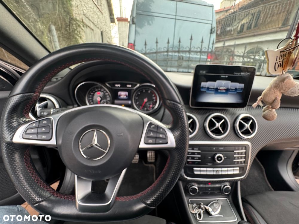 Mercedes-Benz Klasa A 180 AMG Line - 13