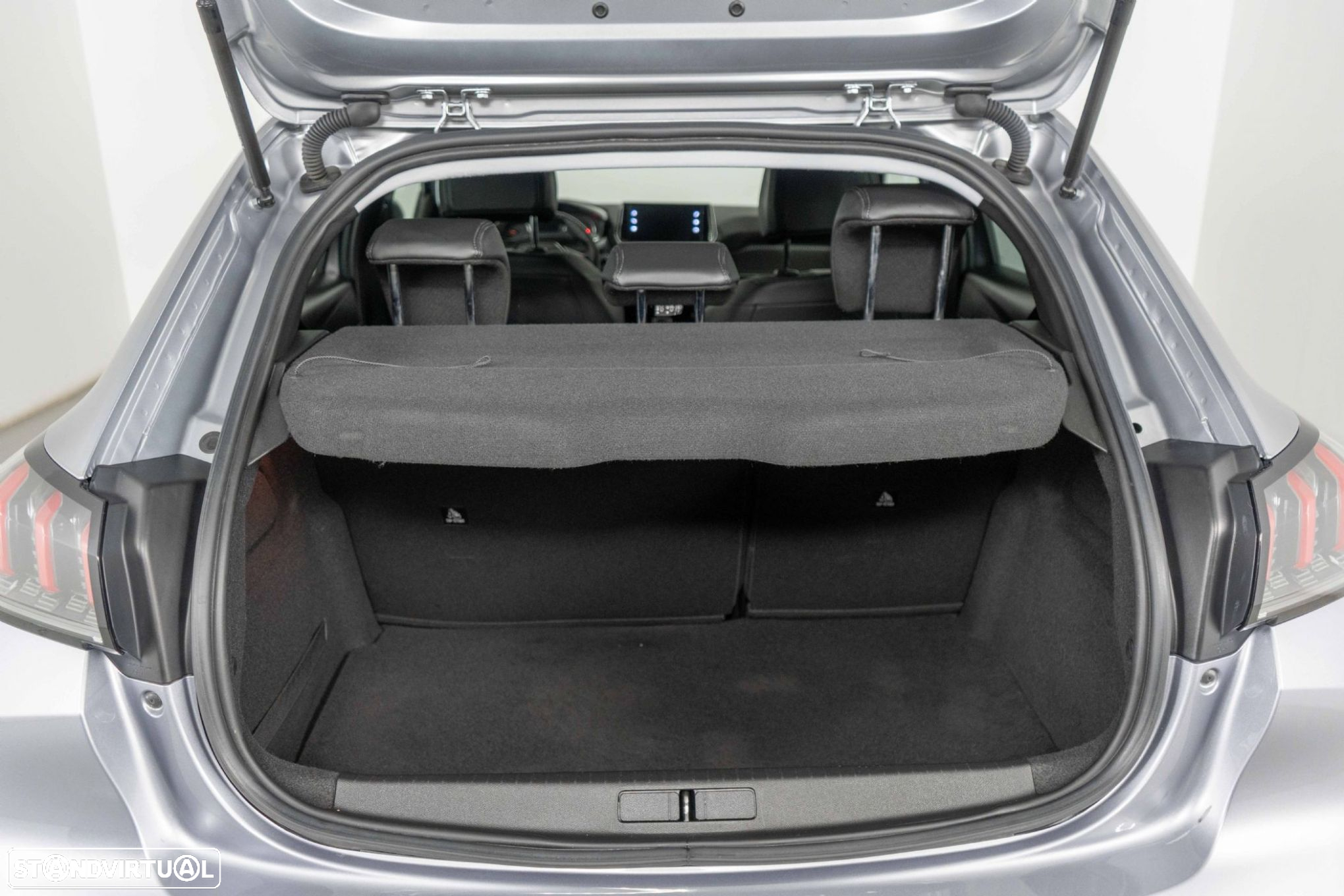 Peugeot 208 1.2 PureTech Allure - 11