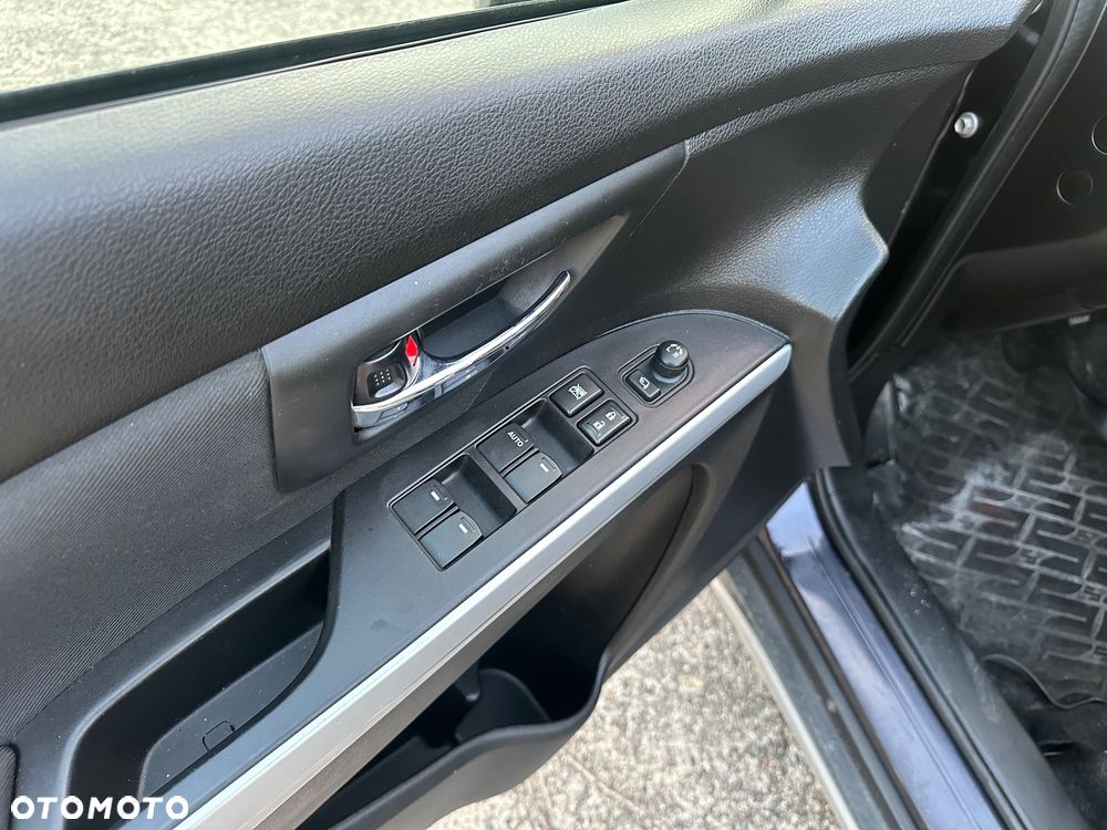 Suzuki SX4 1.6 Premium - 33