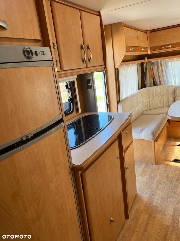 Caravelair Prestige LUX IV 610 2008r.  i inne / Dethleffs Emotion Silver 700 VIP i / Hobby Premium 610 2013 i / Fendt Diamant 590 2012 i /Tabbert Vivaldi 450 i/ LMC Kondor VIP 650 - 6
