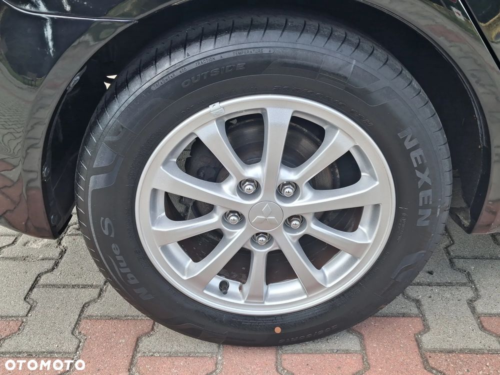 Mitsubishi Lancer 1.6 Intense - 34