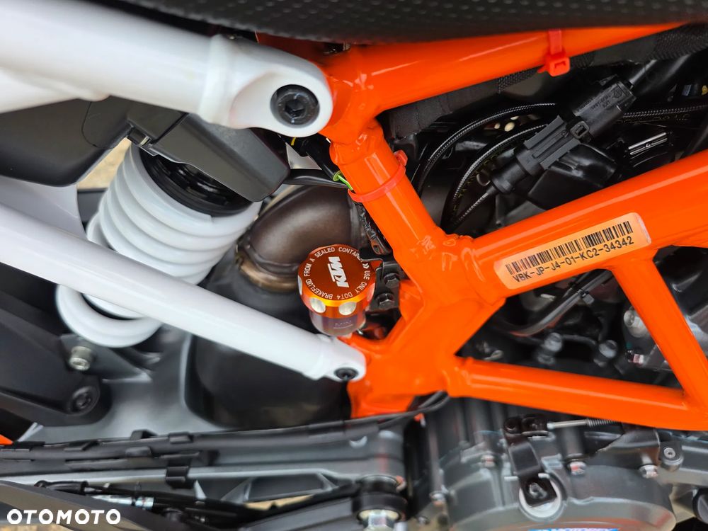 KTM Duke 390 - 16