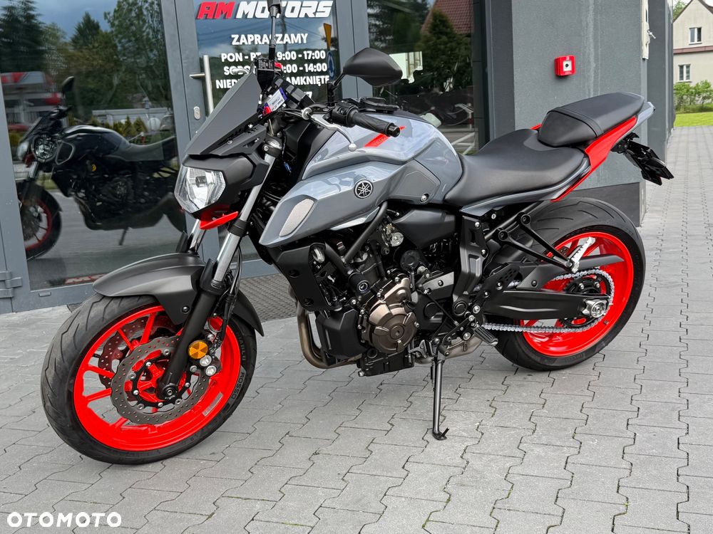 Yamaha MT - 25