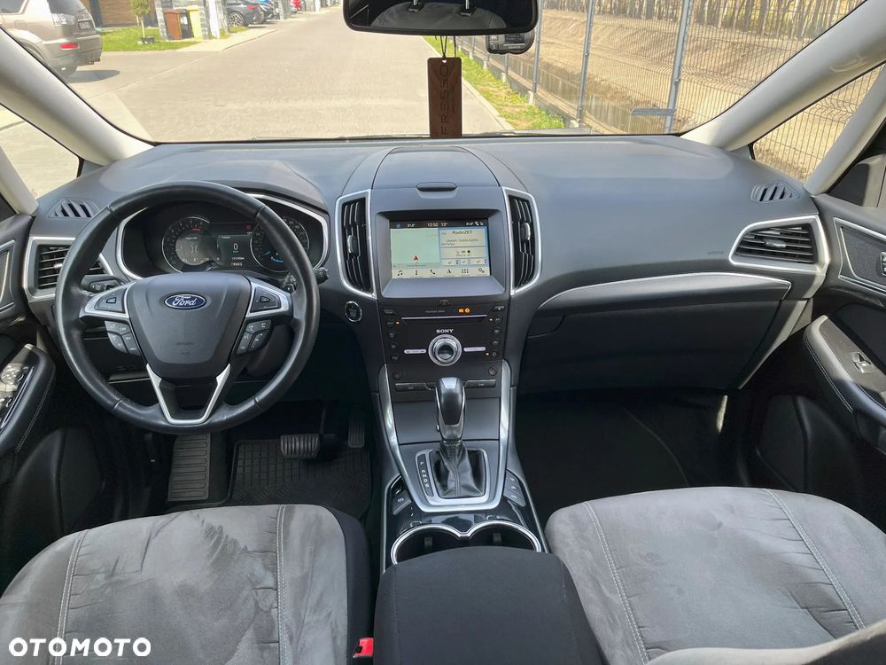 Ford S-Max 2.0 TDCi 4WD Titanium PowerShift - 12