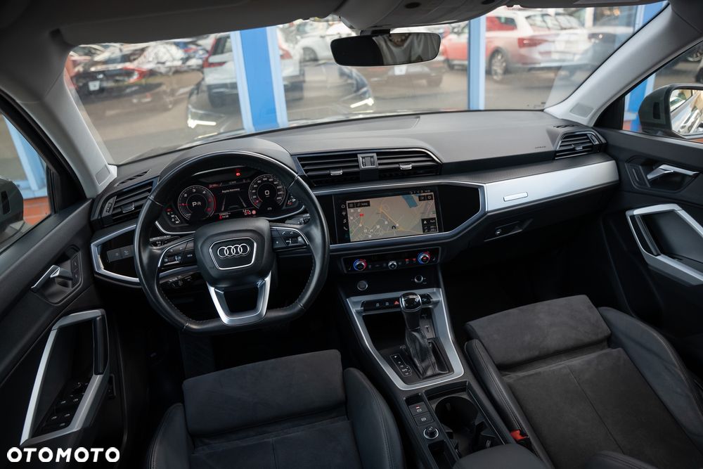 Audi Q3 35 TDI Quattro S tronic S line - 26