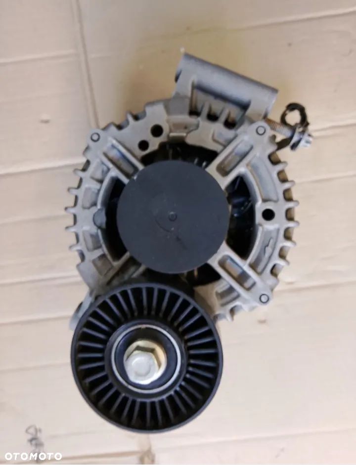 Alternator BMW 330 E60 E61 530 3.0i 525 2.5i 323 2.5i 730 3.0i Bosch E90 E92 E93 E91 - 2