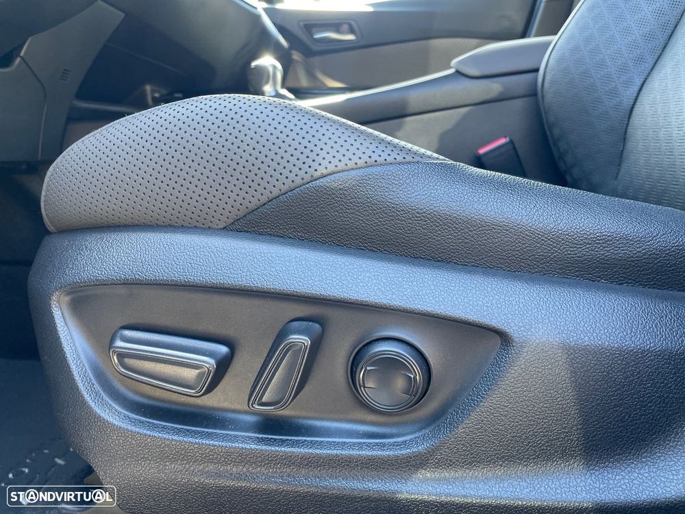 Toyota C-HR 2.0 Hybrid Exclusive+P.Luxury - 30