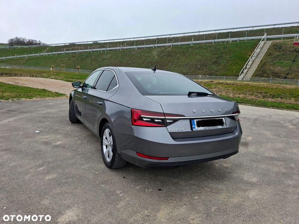 Skoda Superb 1.5 TSI Active DSG - 5