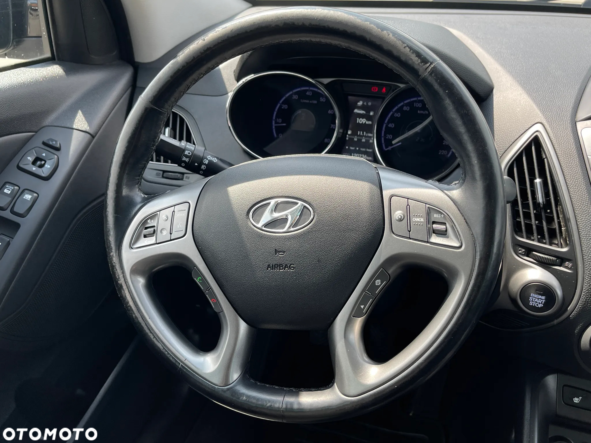 Hyundai ix35 1.6 GDI Premium 2WD - 24