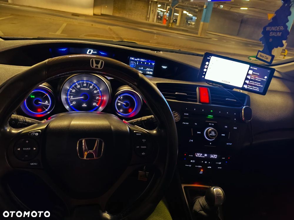 Honda Civic 1.8 i-VTEC Sport - 26