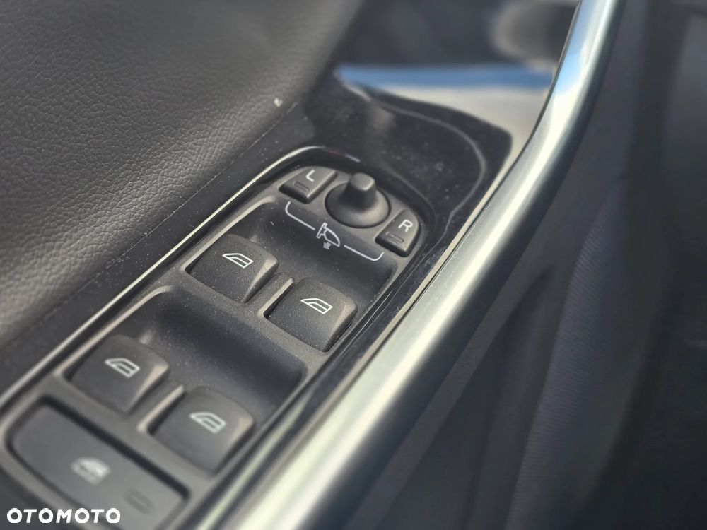 Volvo XC 60 D3 Inscription - 10