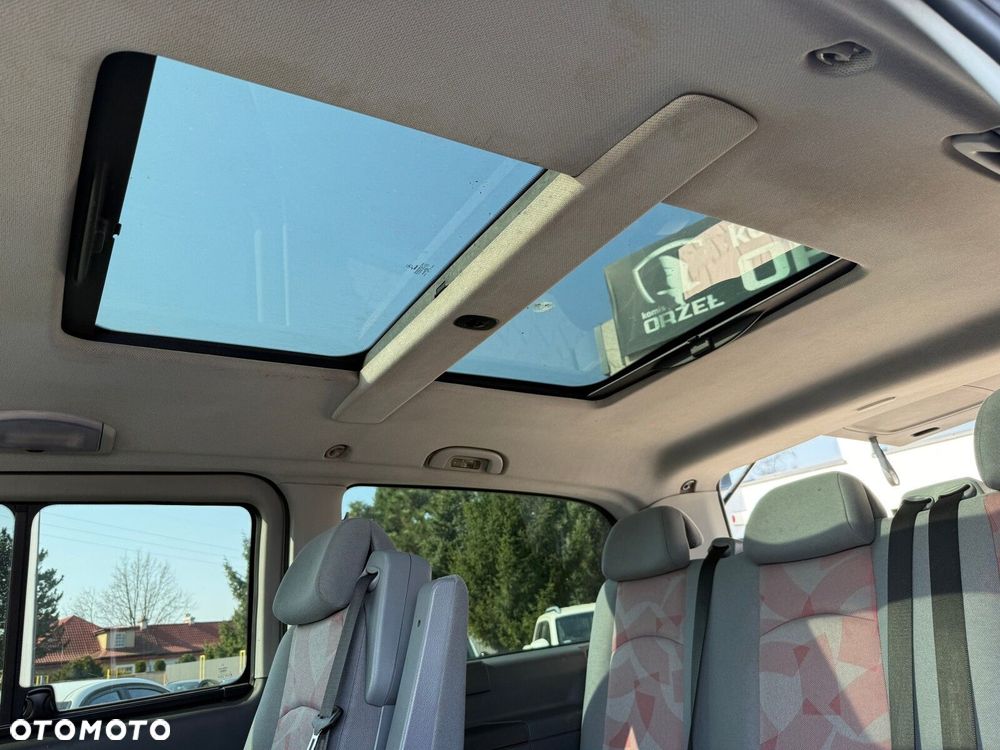Mercedes-Benz Viano - 9
